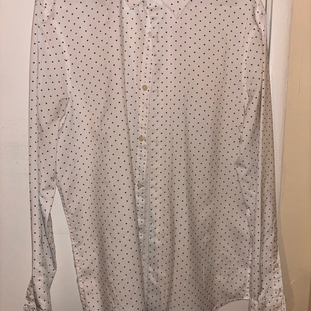 Perry Ellis Casual Button Down Shirt in White and Black